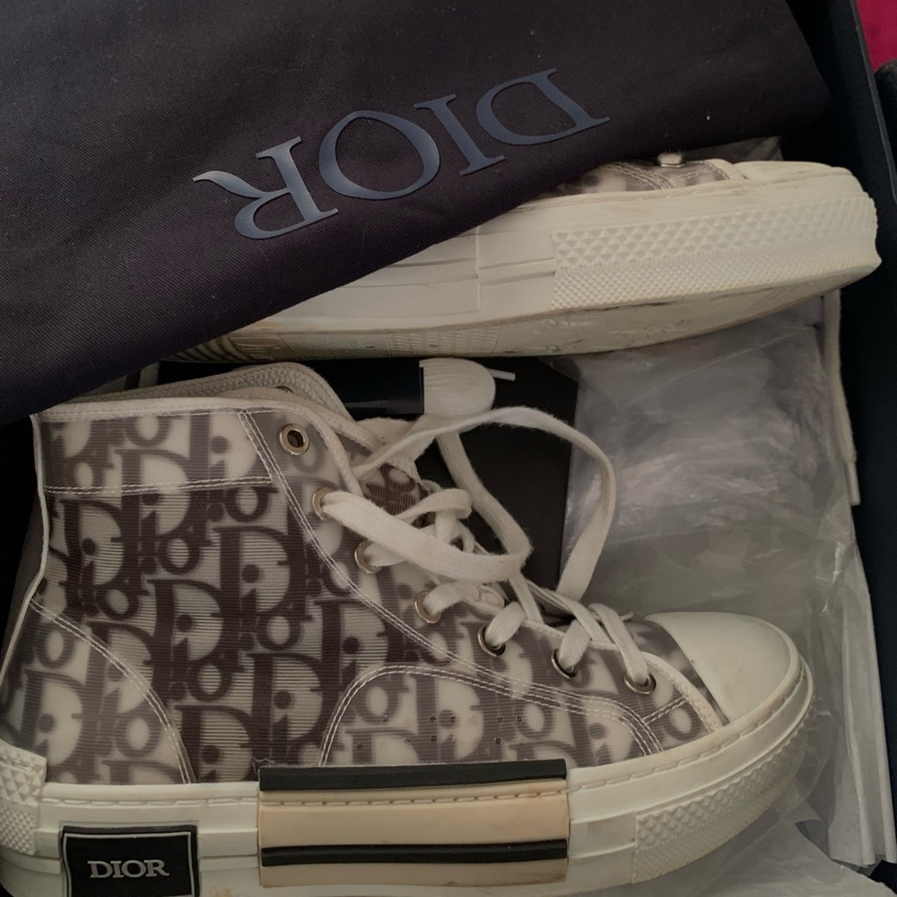 Dior converse